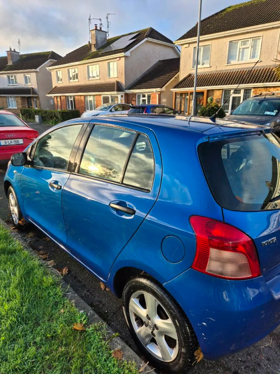 Toyota Yaris 2007 - Image 4