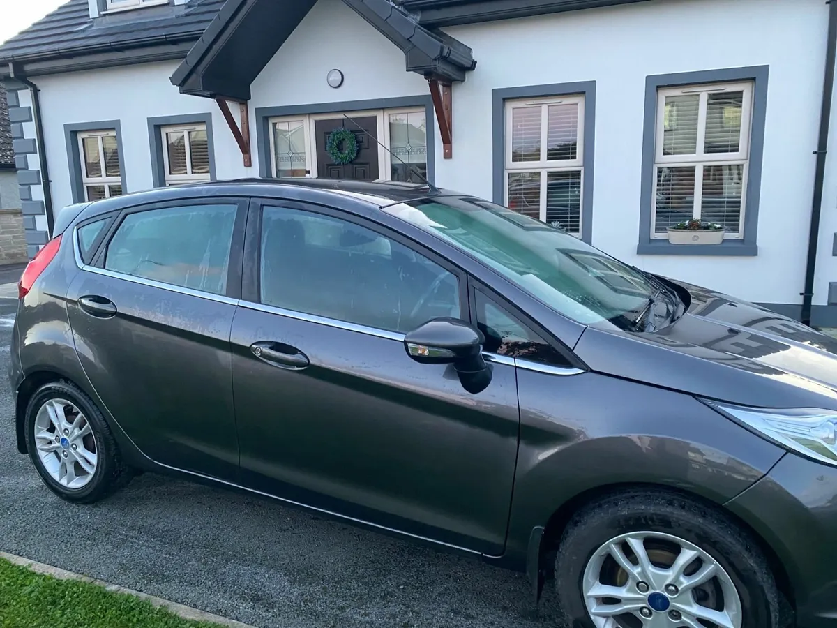 Ford Fiesta 2015 - Image 3