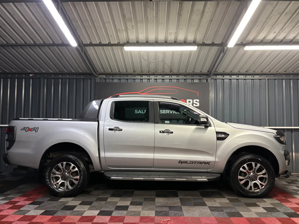 2017 172 Ford Ranger 3.2 Wildtrak Auto Vat INC - Image 4