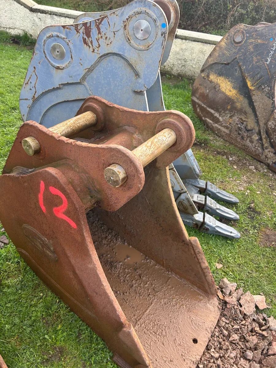 Strickland 2ft gummy bucket 65mm pins - Image 3