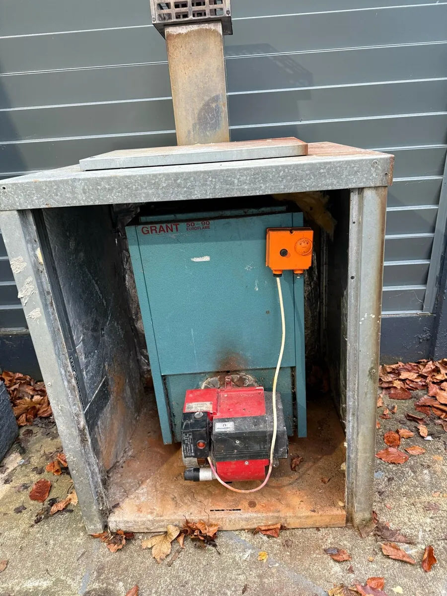 Oil boiler - Image 2