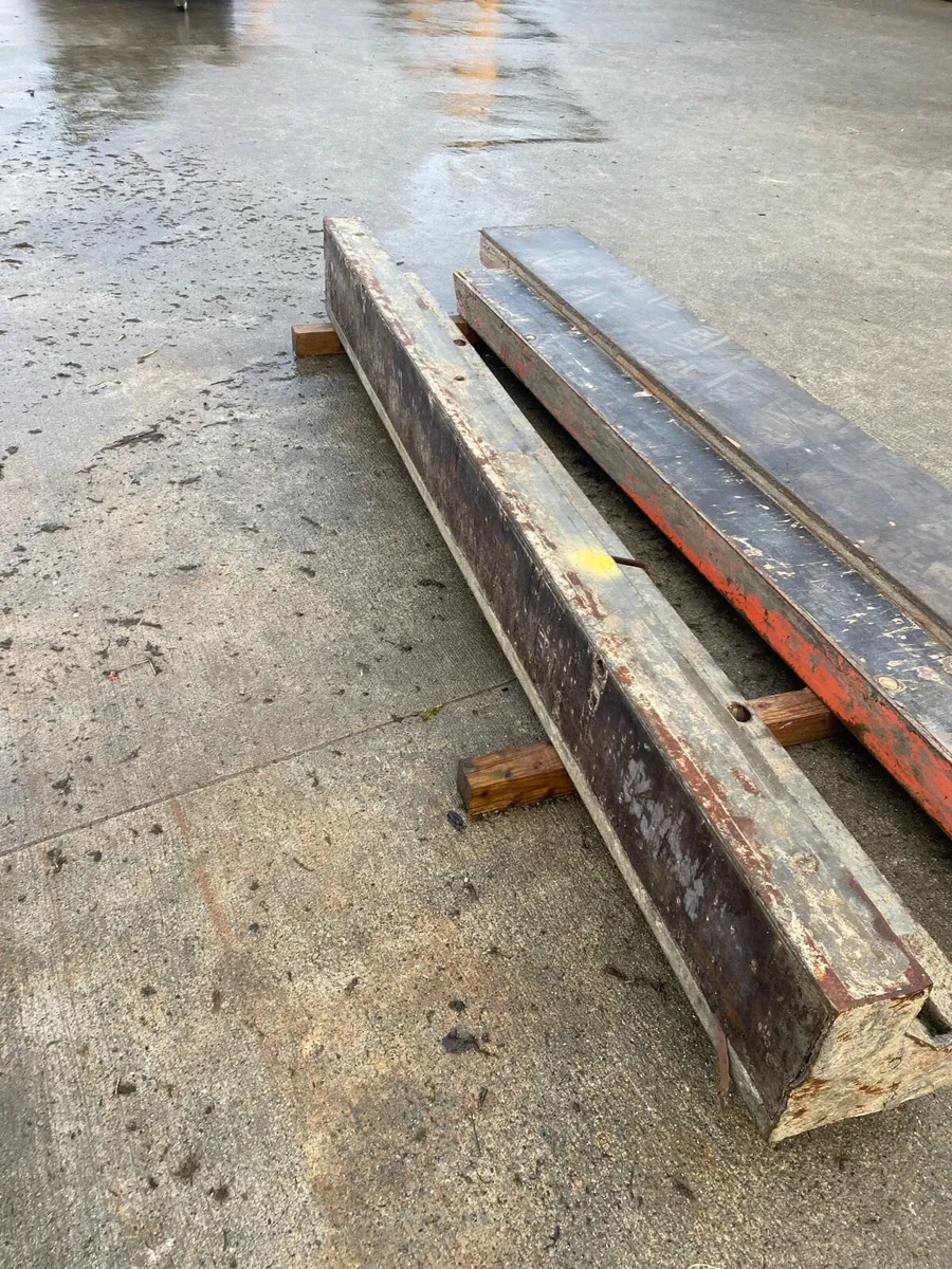 Doka Corner Shutters - Image 4