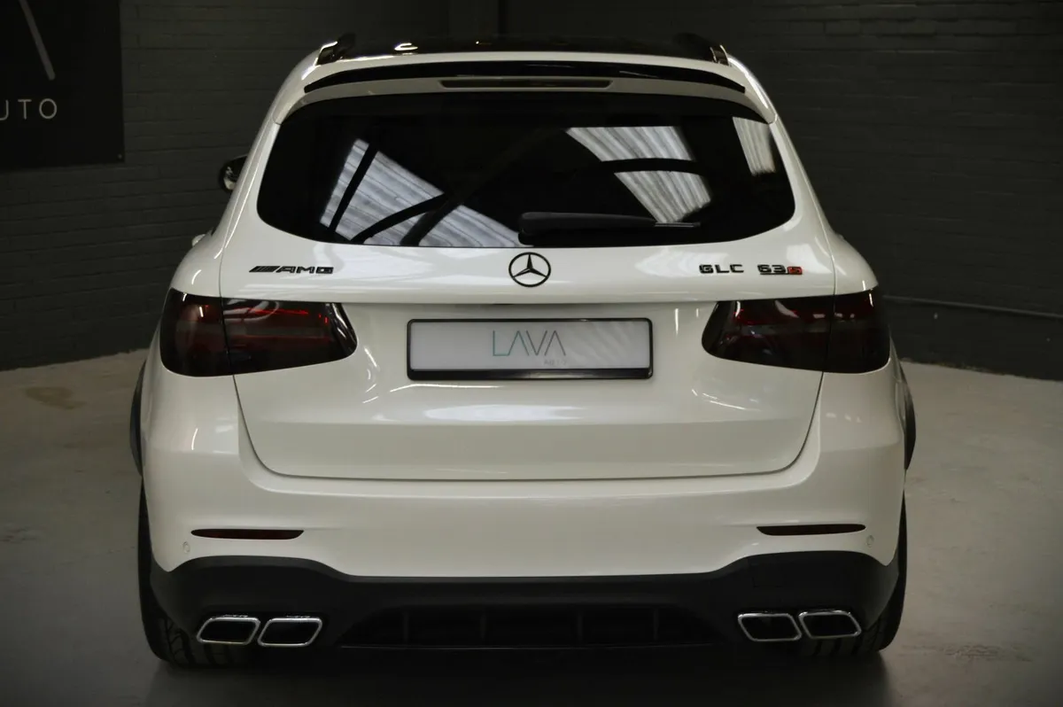 Mercedes-Benz AMG GLC 63S 2019 - Image 4