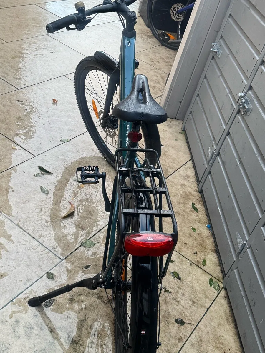 Trek Dual Sport Adult Bike - Image 3