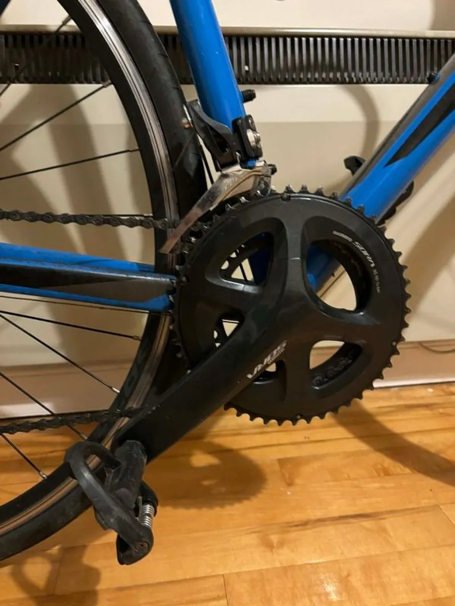 Giant Contend Road Bike - Image 4