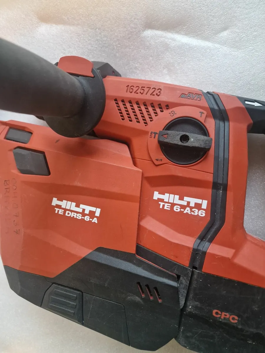 Hilti hammer drill TE6 A36 - Image 4