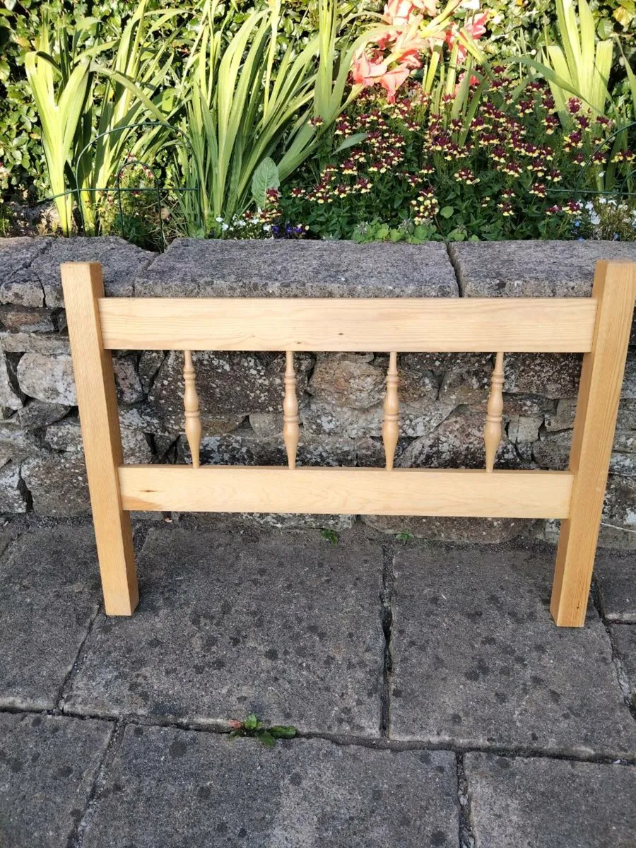 4 Headboards - Image 2