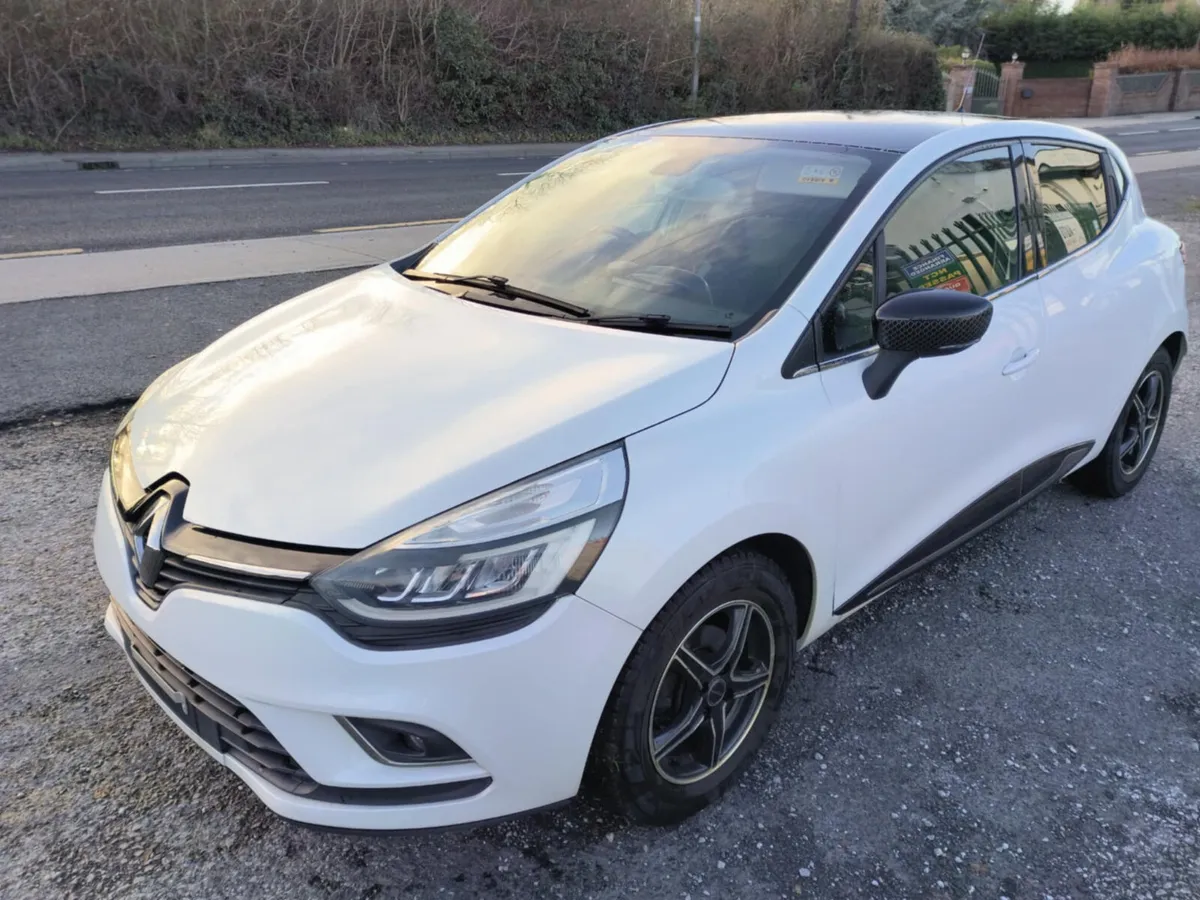 Renault Clio 2018 Petrol Automatic High Spec !!! - Image 3