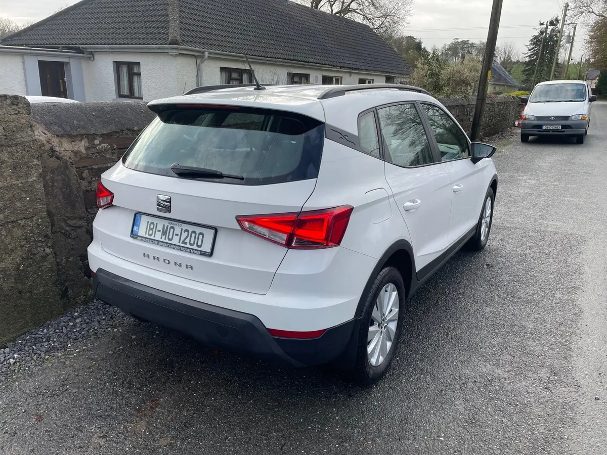 SEAT Arona SE 1.6 TDI 2018 - Image 4