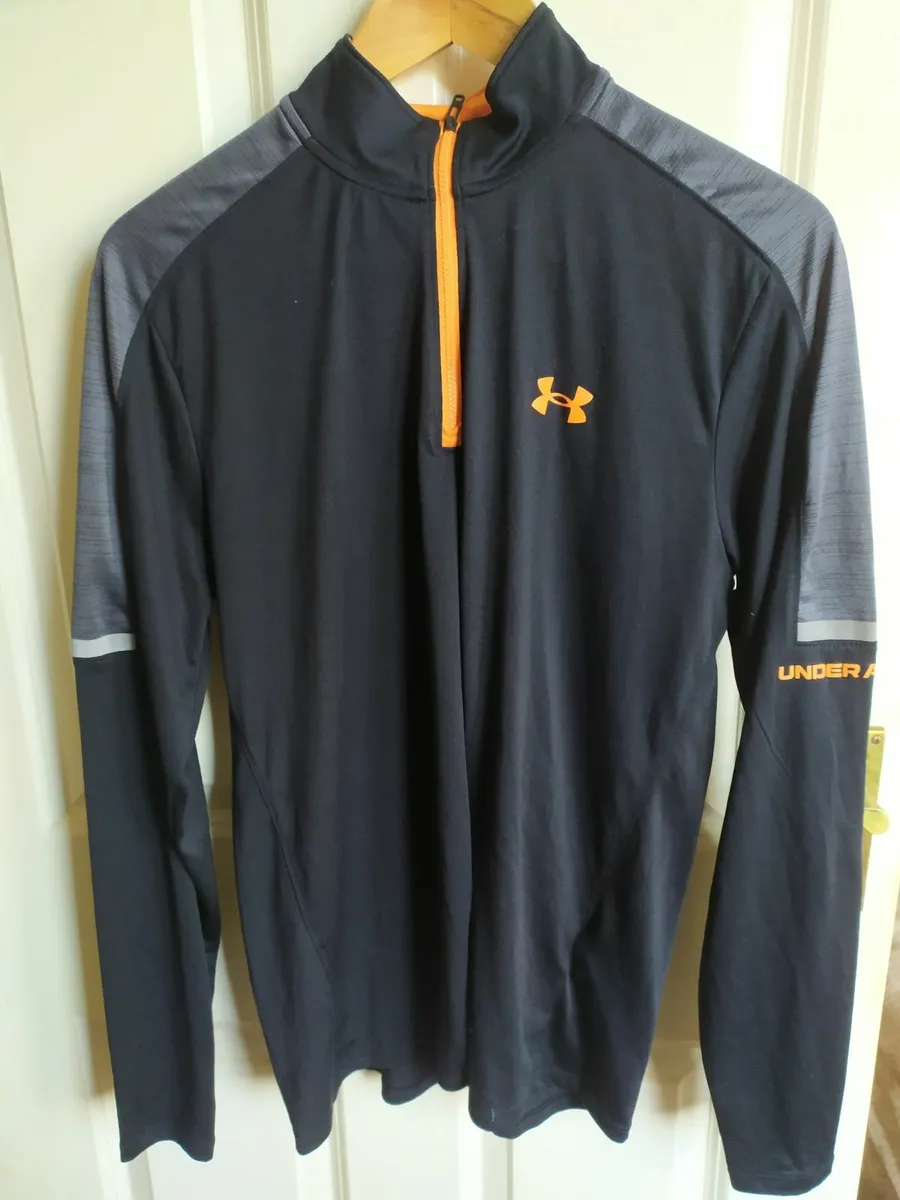 Under Armour sports top - Image 1