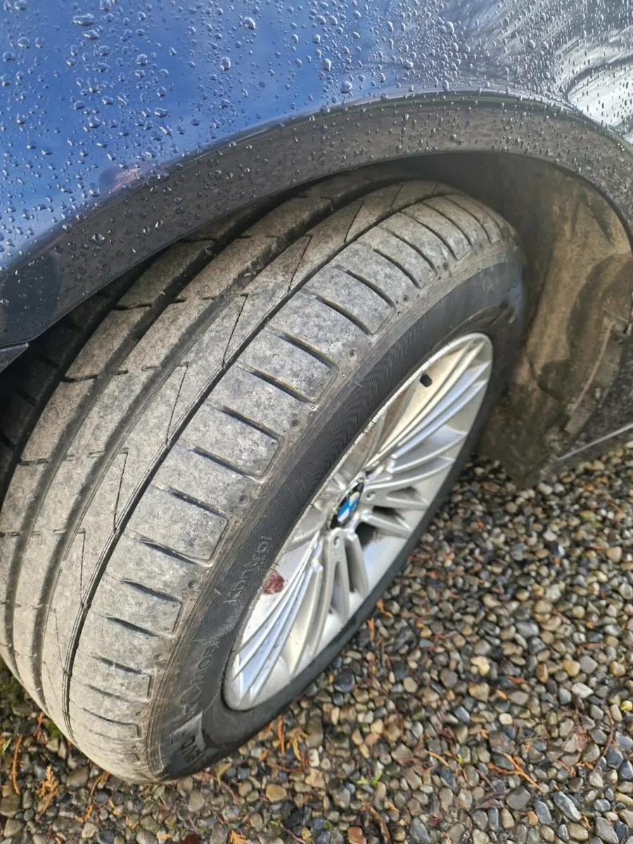 BMW 518 Estate - Image 2