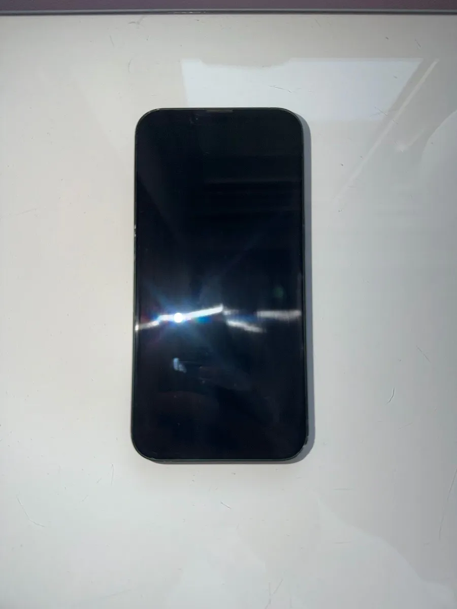 IPhone 13 128gb UNLOCKED - Image 2
