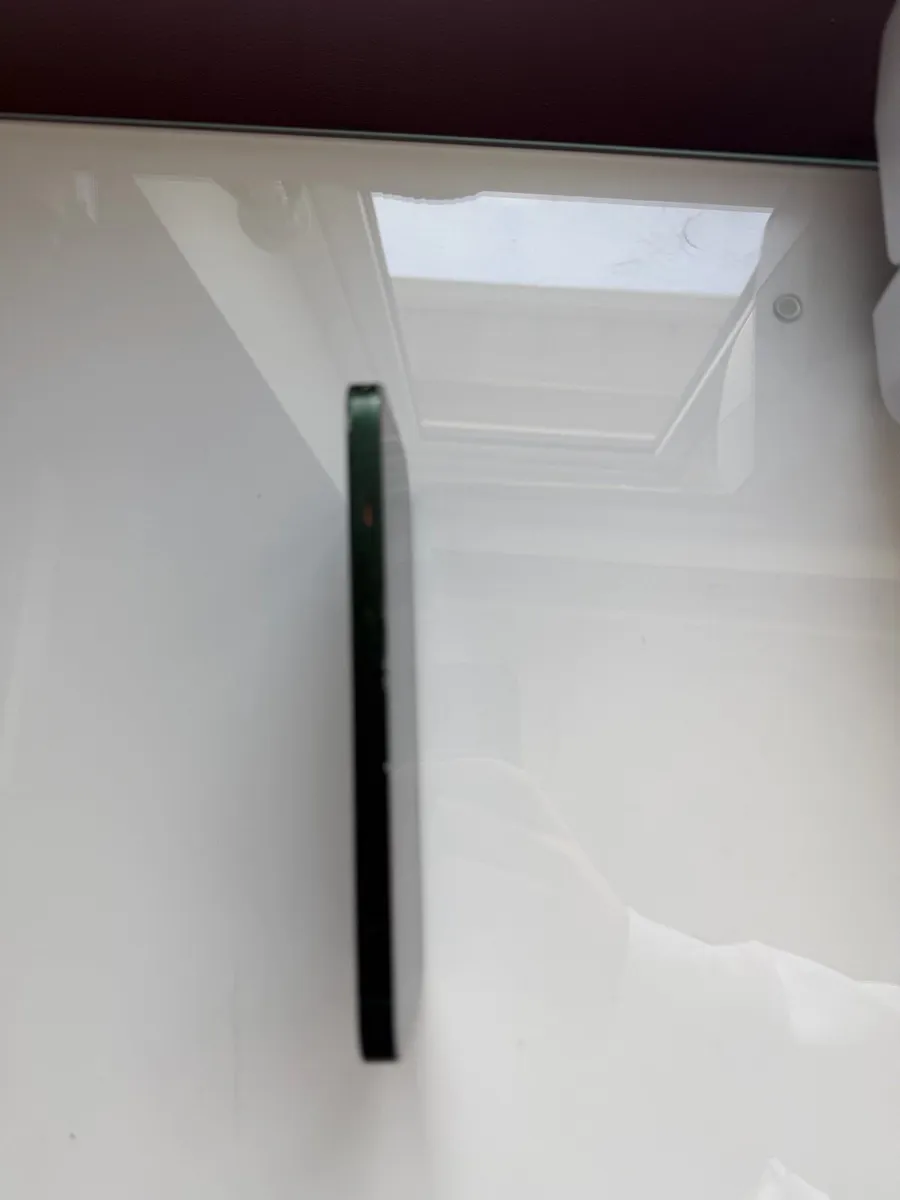 IPhone 13 128gb UNLOCKED - Image 4