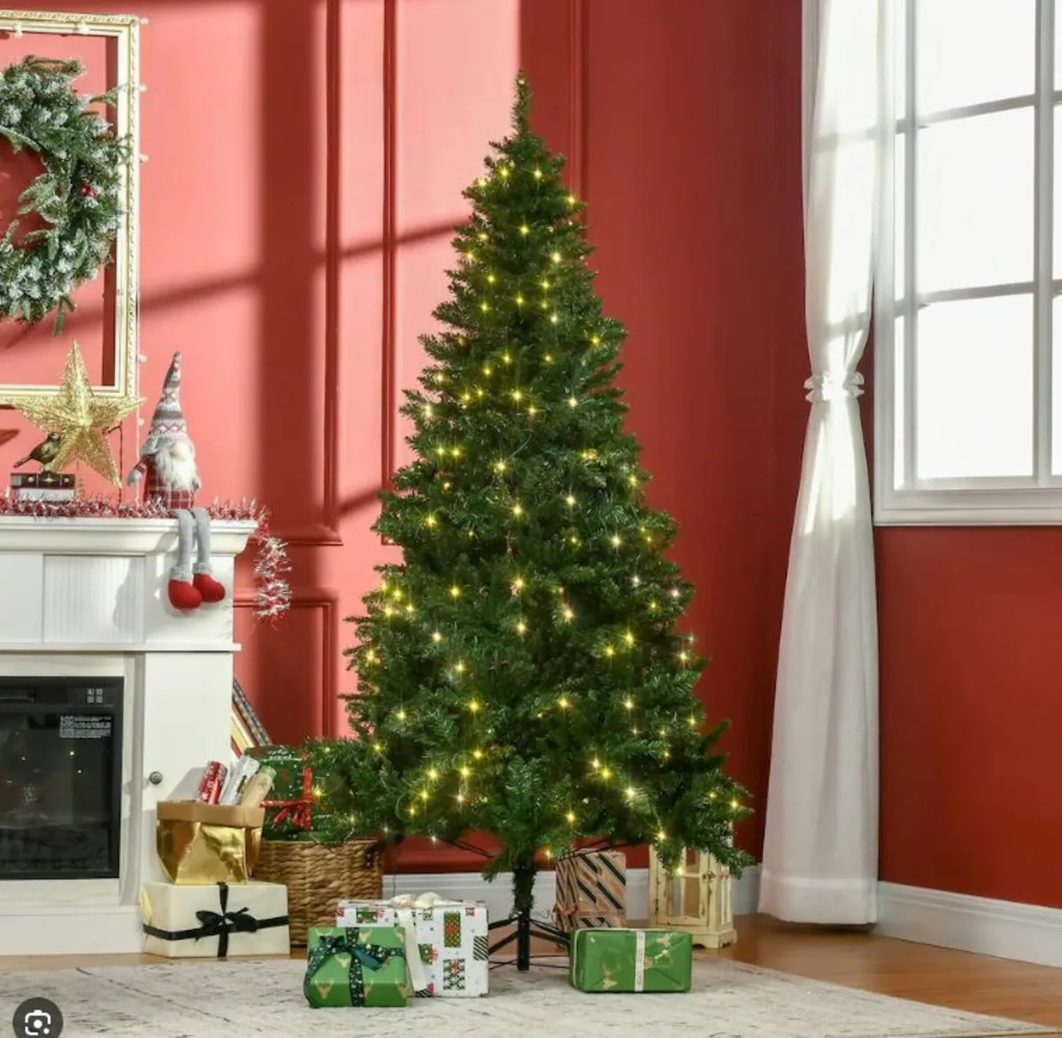 6 Foot Christmas tree + Decorations