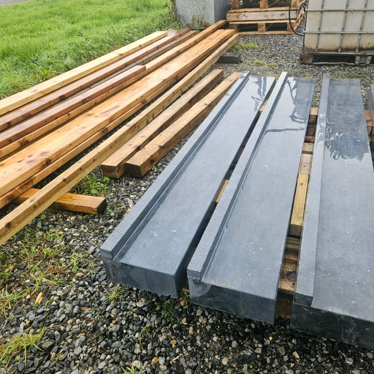 Limestone window sills - Image 2