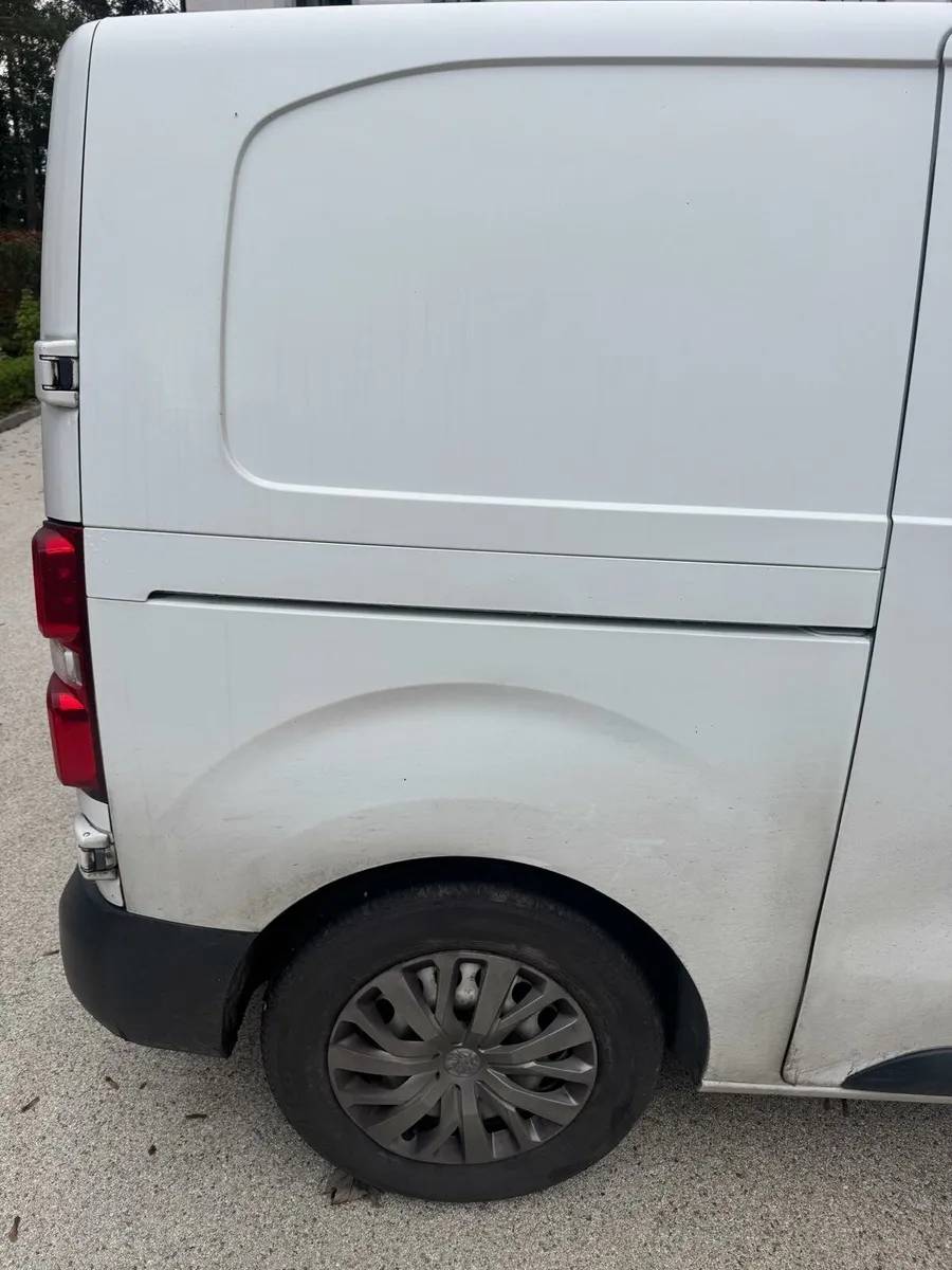 2018 Peugeot Expert MPV Diesel - Image 3