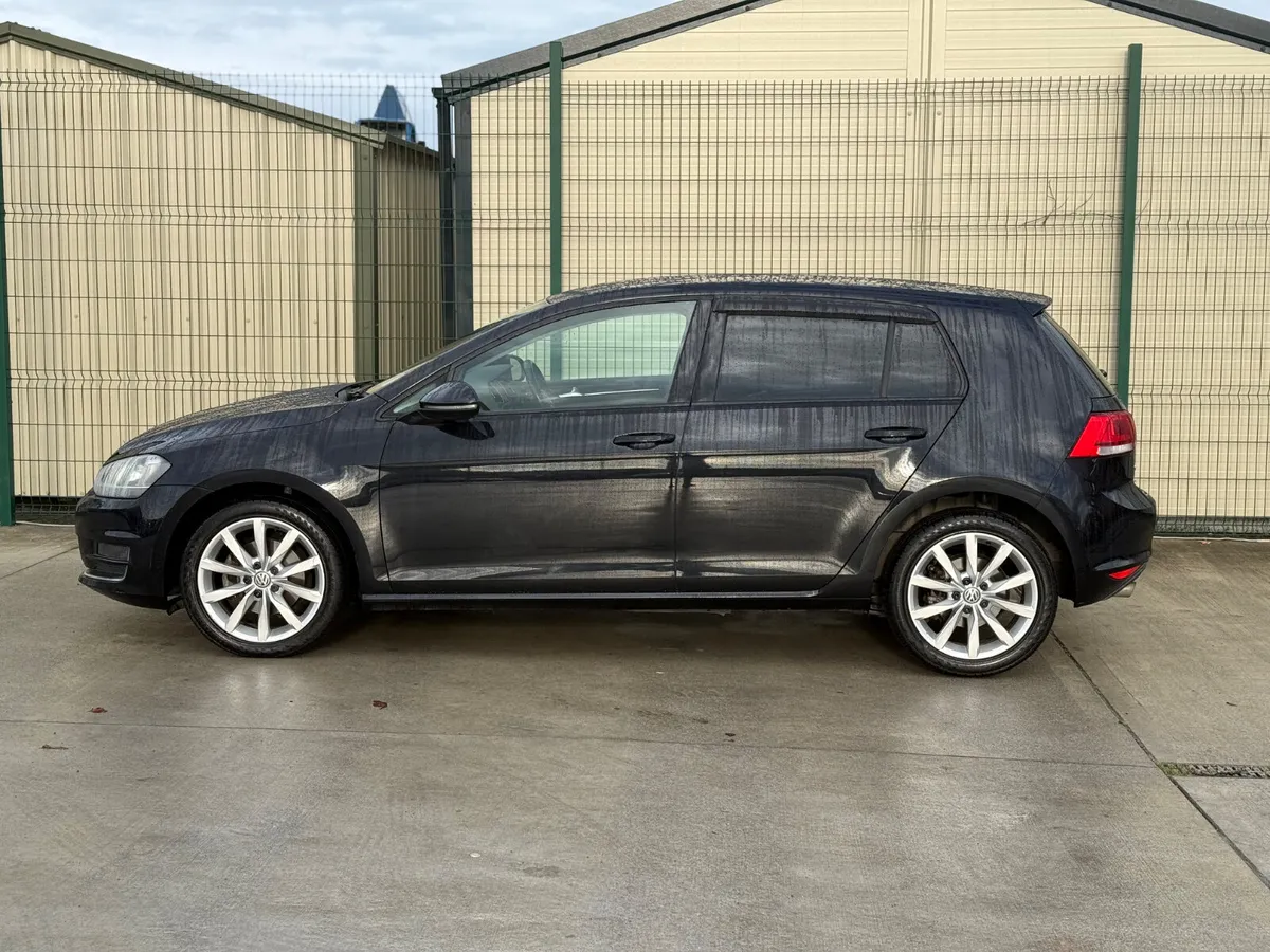 Vw Golf 132 Highline Low Kms!! - Image 4