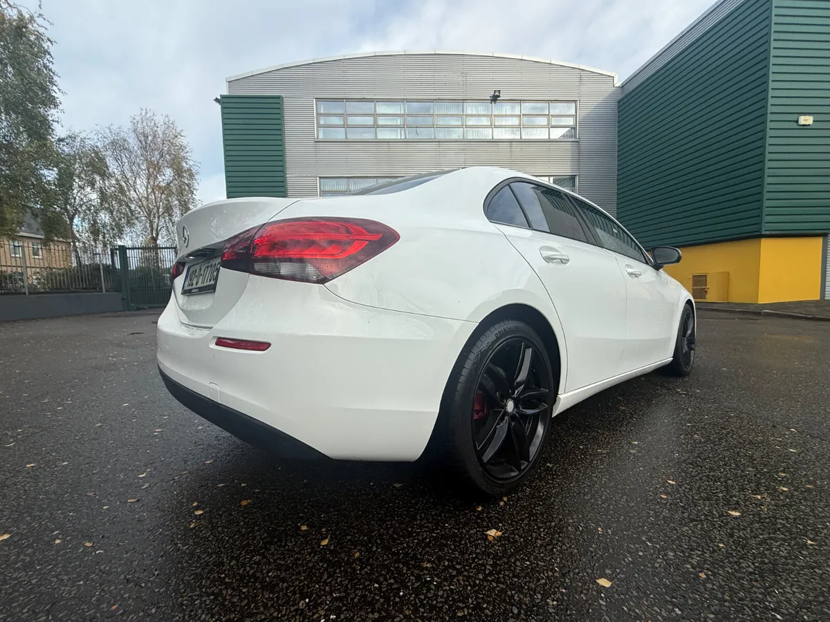 Mercedes-Benz  A180 Sport Auto High Spec - Image 4