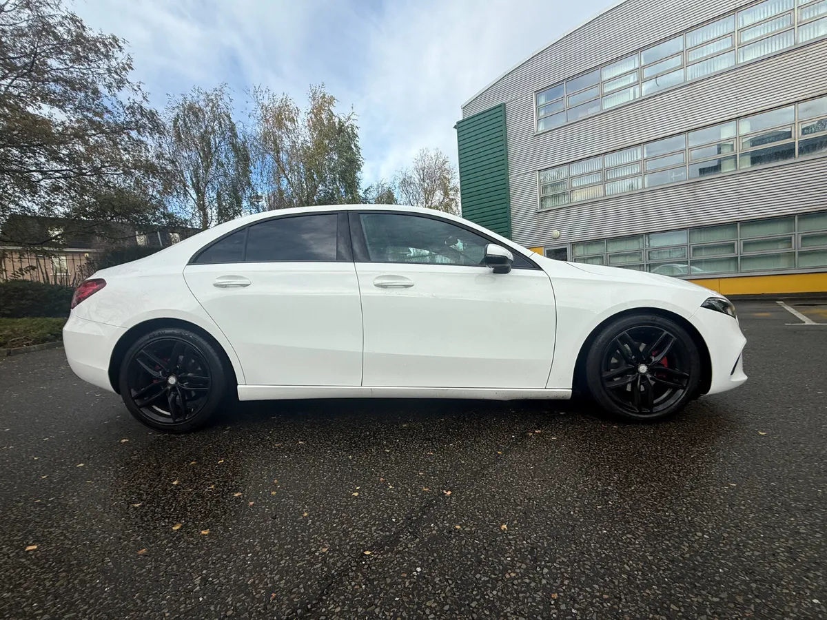 Mercedes-Benz  A180 Sport Auto High Spec - Image 3