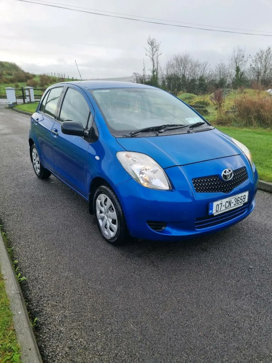 Toyota yaris - Image 3