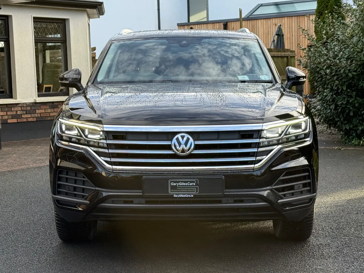 *Low Kms* 191 Volkswagen Touareg! - Image 2