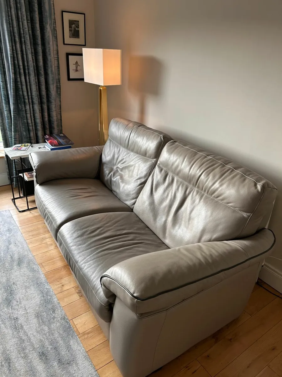 Sofa - Image 2