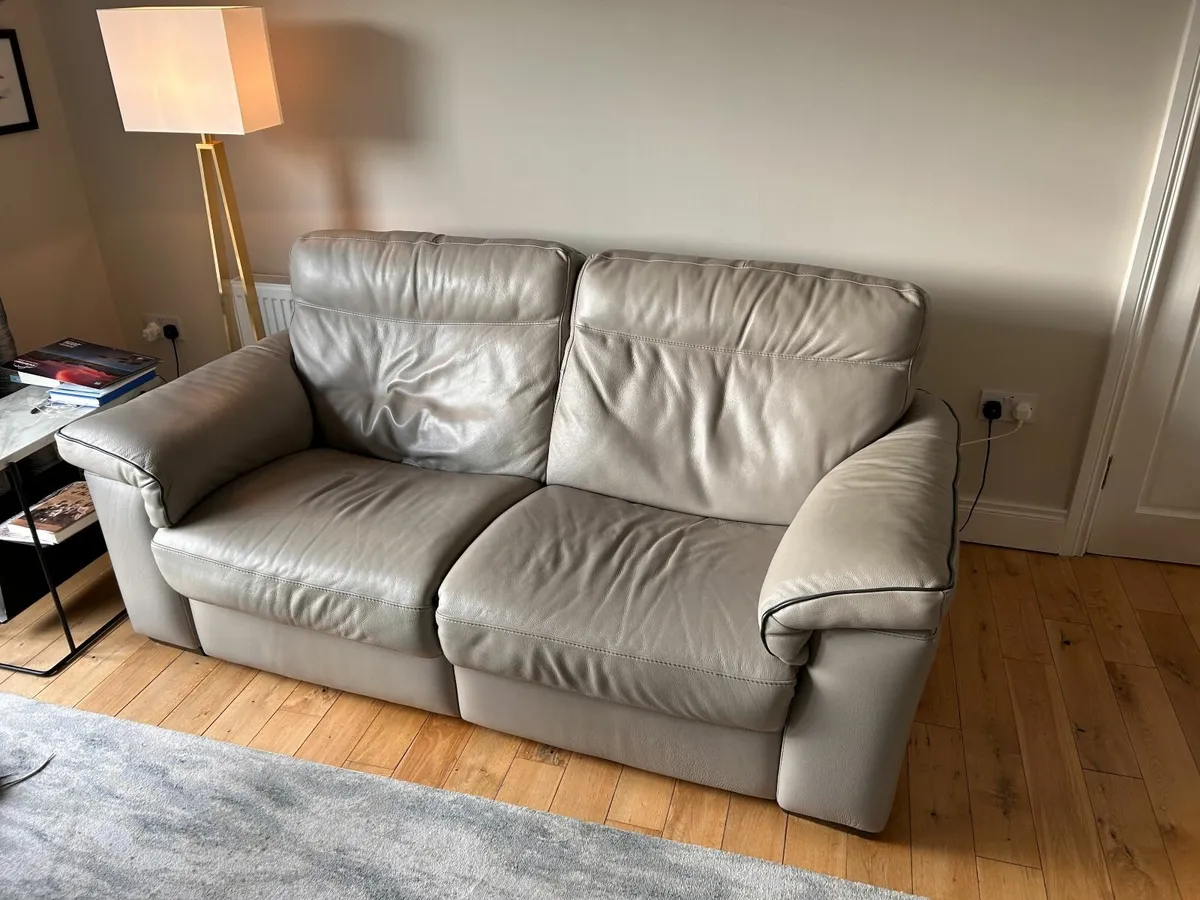 Sofa - Image 3