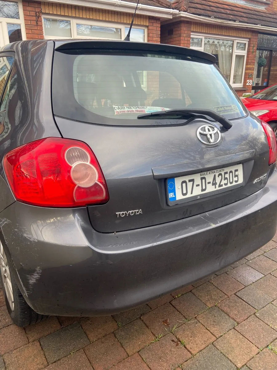Toyota Auris - Image 2
