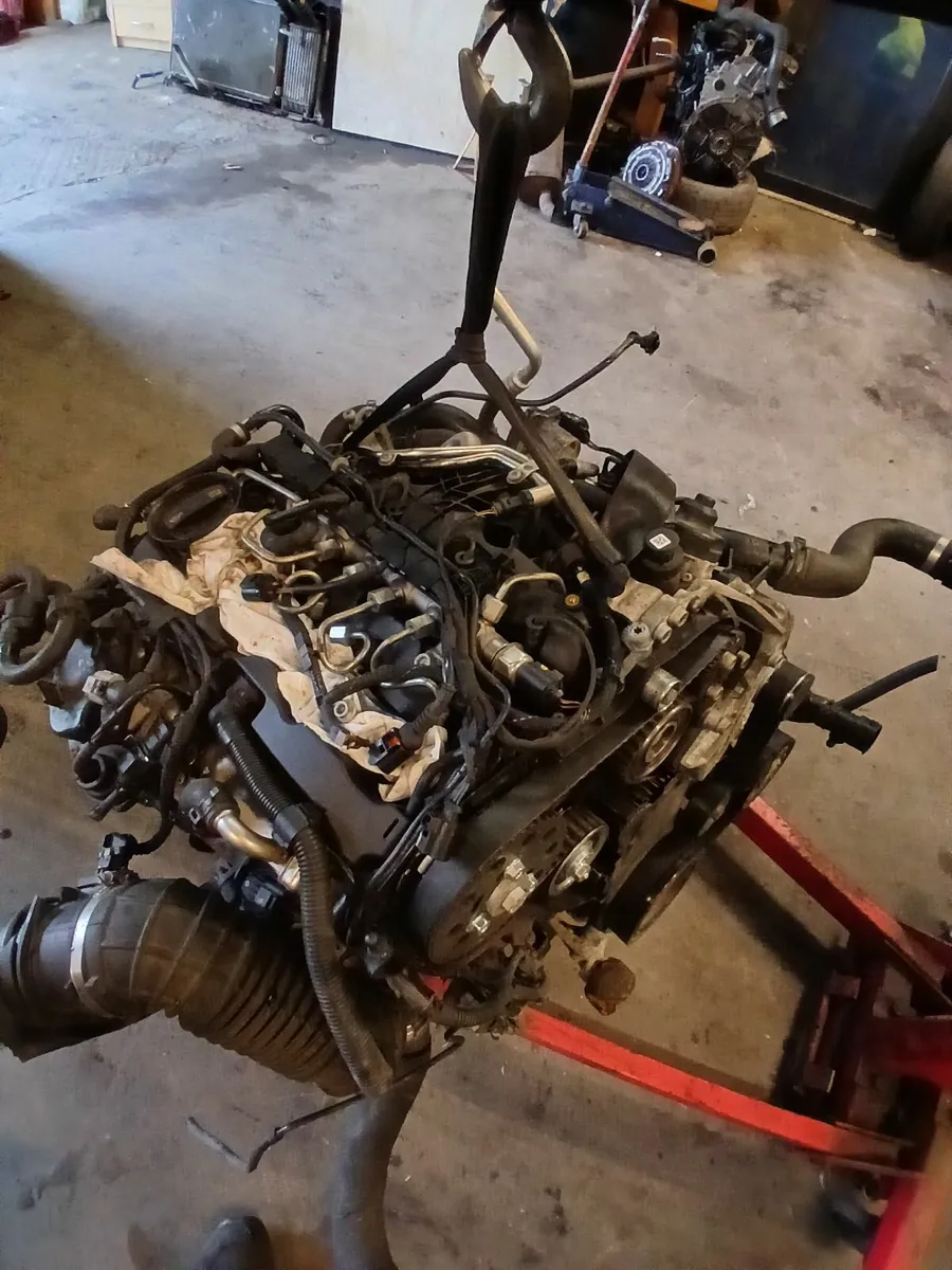 Audi cjc complete engine with gearbox - Image 3