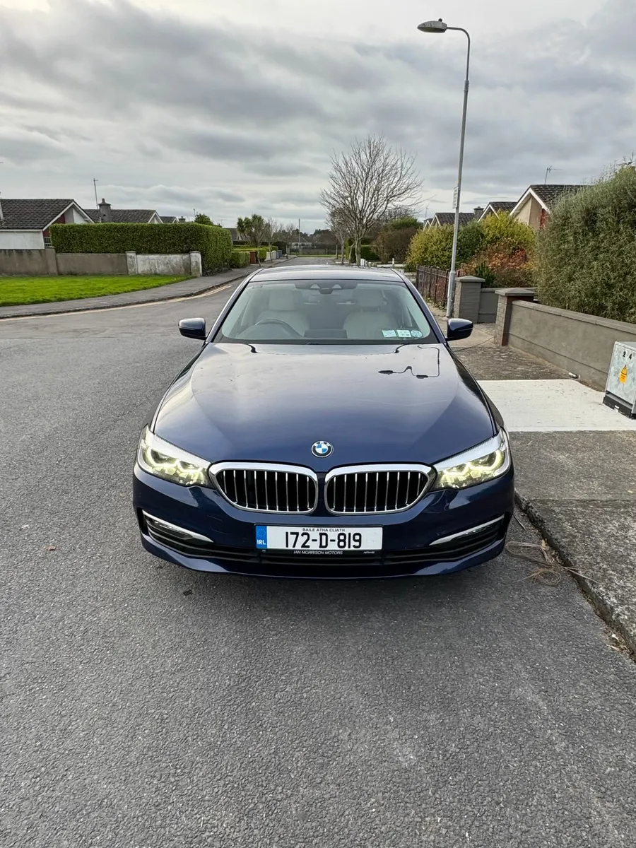 BMW 5 Series 520 - Image 1