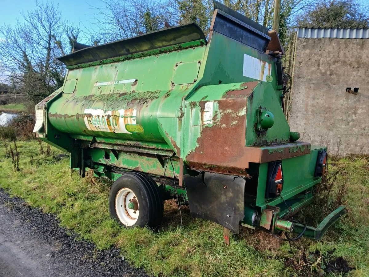 Diet Feeder and Agitator - Image 2