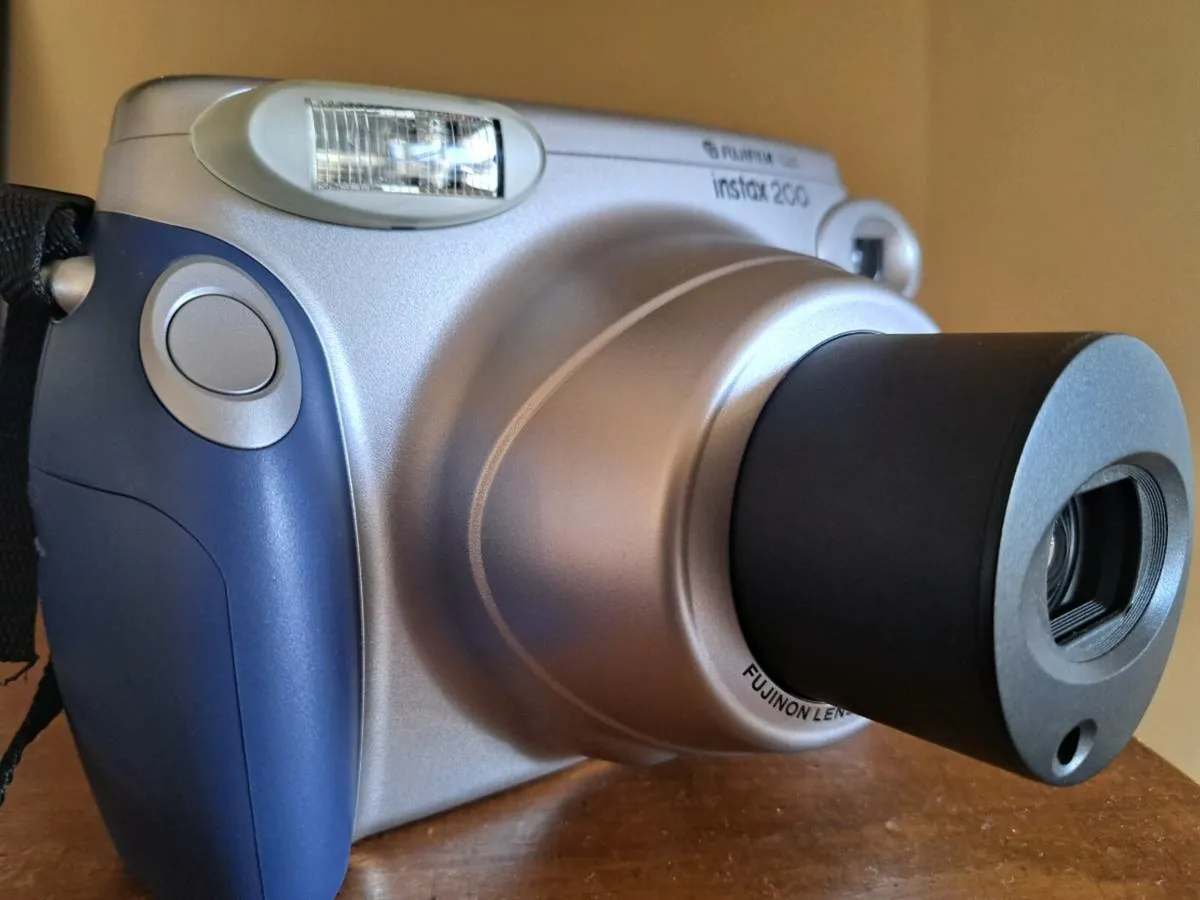 Fujifilm  instax 200 - Image 3