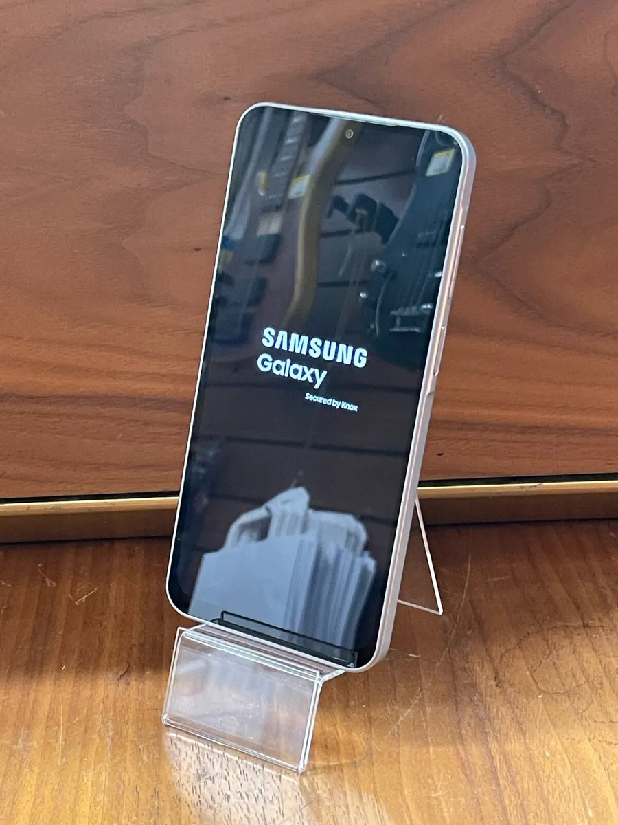 Samsung A17 5G - Image 1