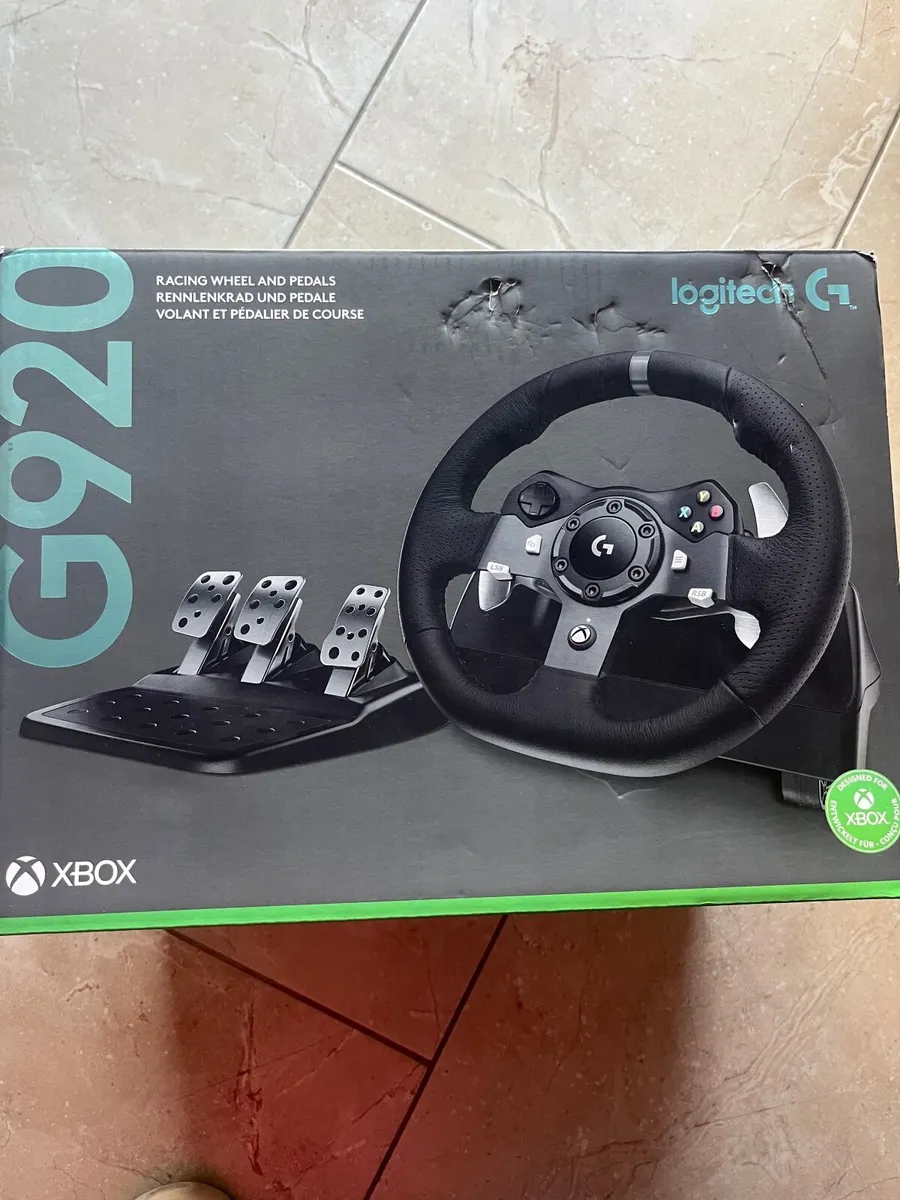 G920 Xbox racing wheel and pedals - Image 3