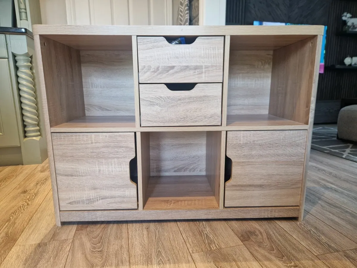 Storage units - Image 1