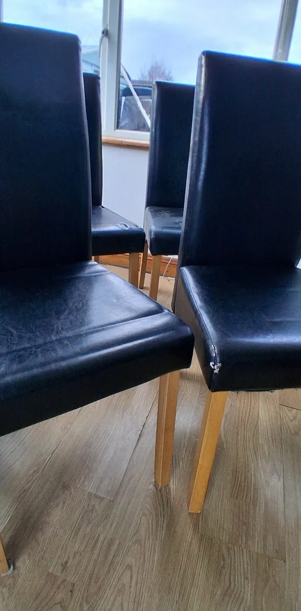 Leatherette kitchen chairs - Image 4