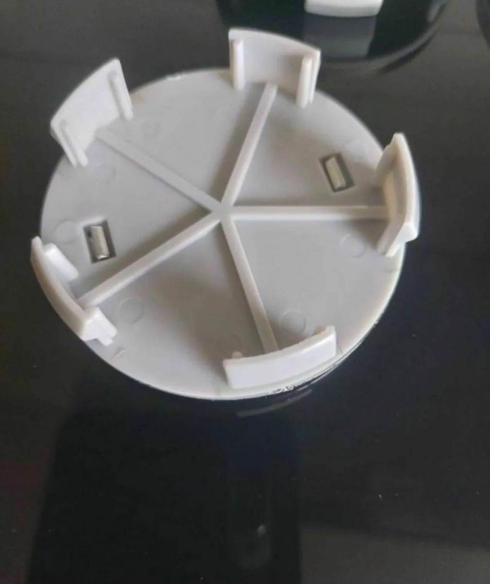 4 x Fiat Centre Caps - FREE POST - Image 2