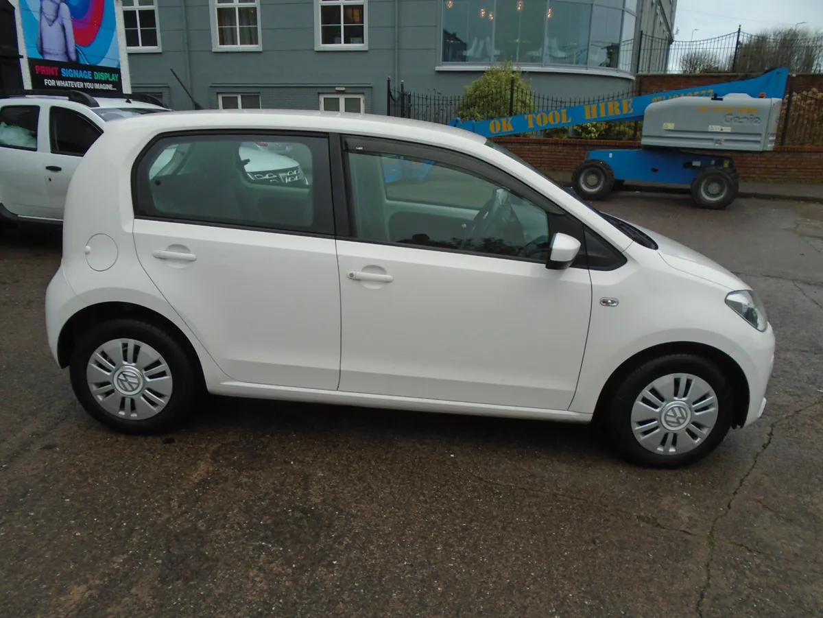 Volkswagen up! 2013 AUTO - Image 1