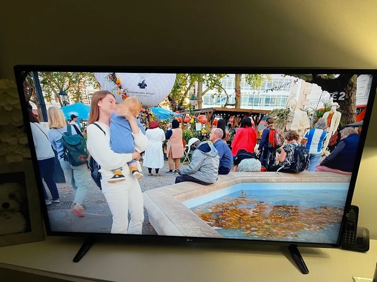 Lg Led Tv - Image 1