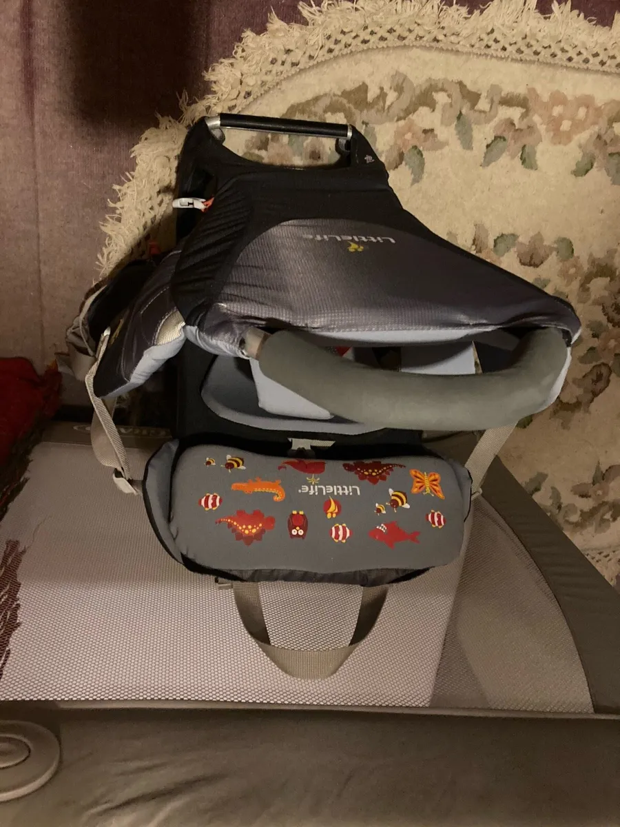 Littlelife cross country baby carrier - Image 1