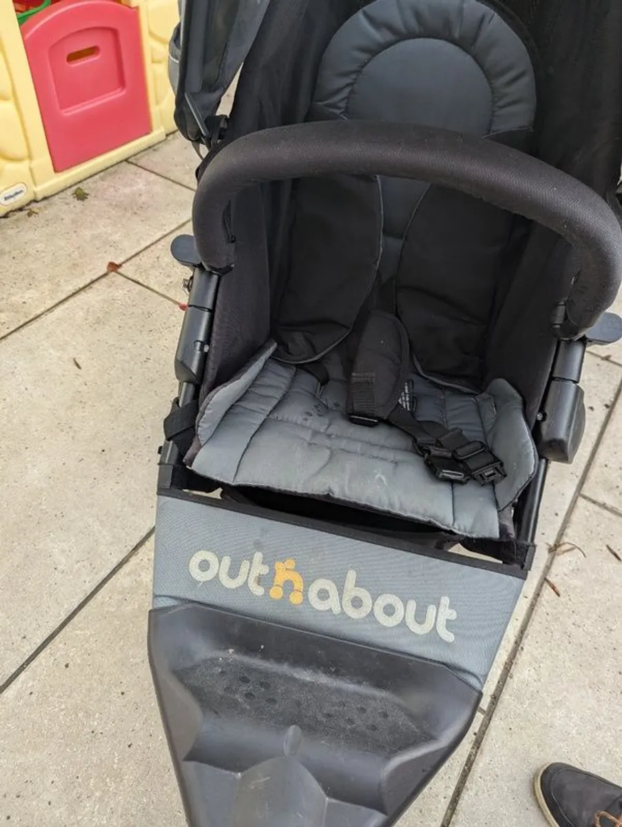 Out and About Single - Image 3