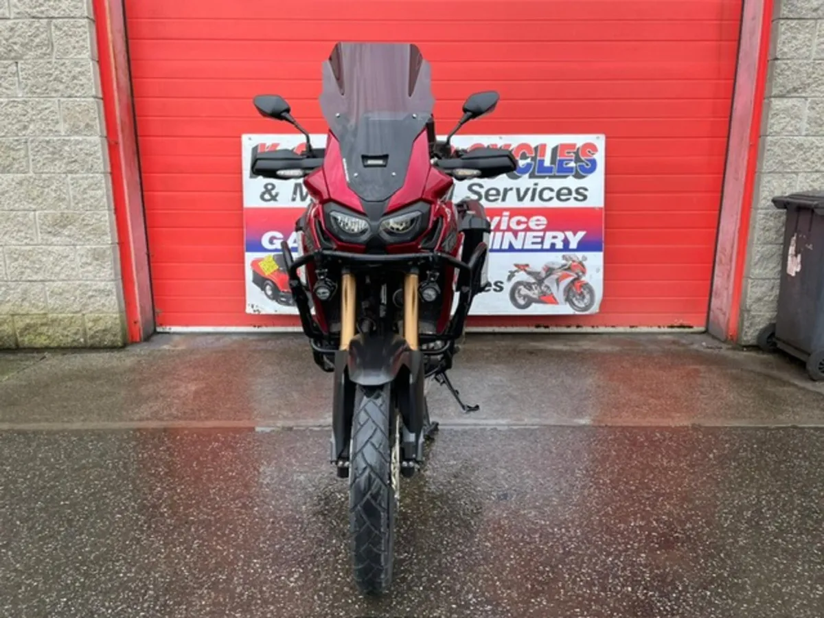 Honda CRF 1000 Africa Twin - Image 2