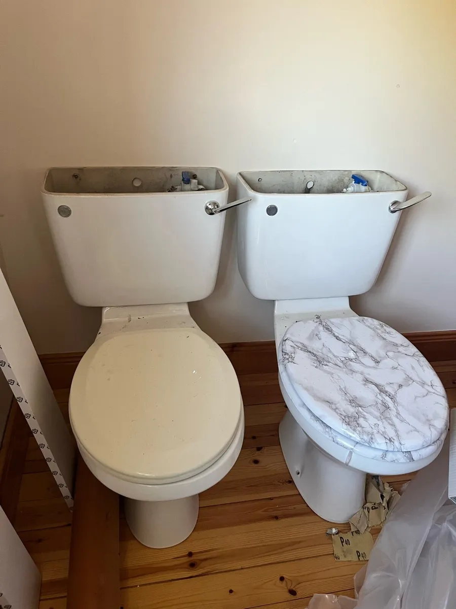 3 Toilets for sale
