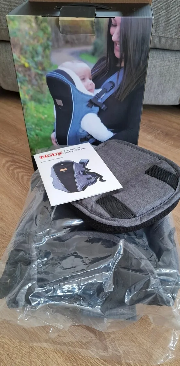 Nuby Newborn 3-in-1 baby carrier - Image 1