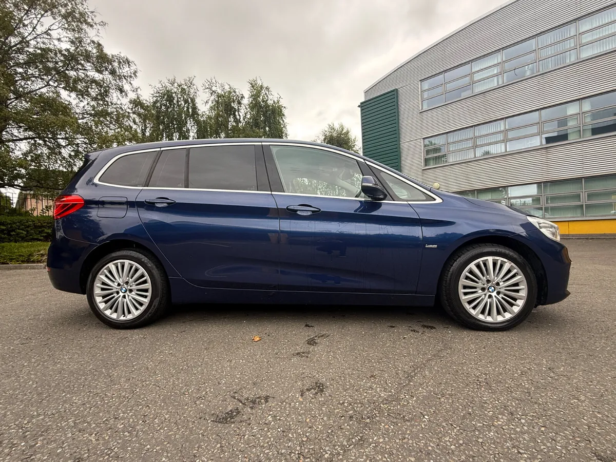 BMW 218D Luxury Edition Auto 7 seater - Image 3