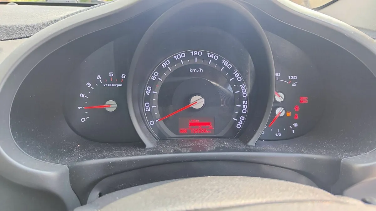 Kia Sportage 2013 - Image 2