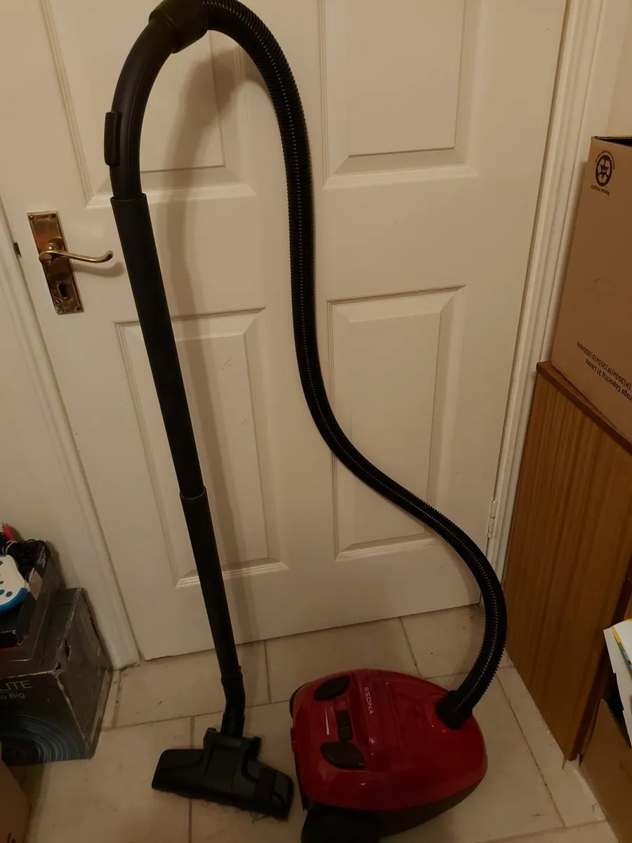 SONA Vacuum Cleaner, Great Suction - Image 2