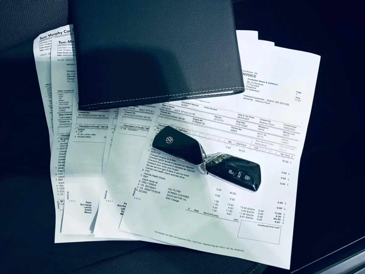 Volkswagen Golf STYLE 2.0 TDI 115HP 5DR - Image 2