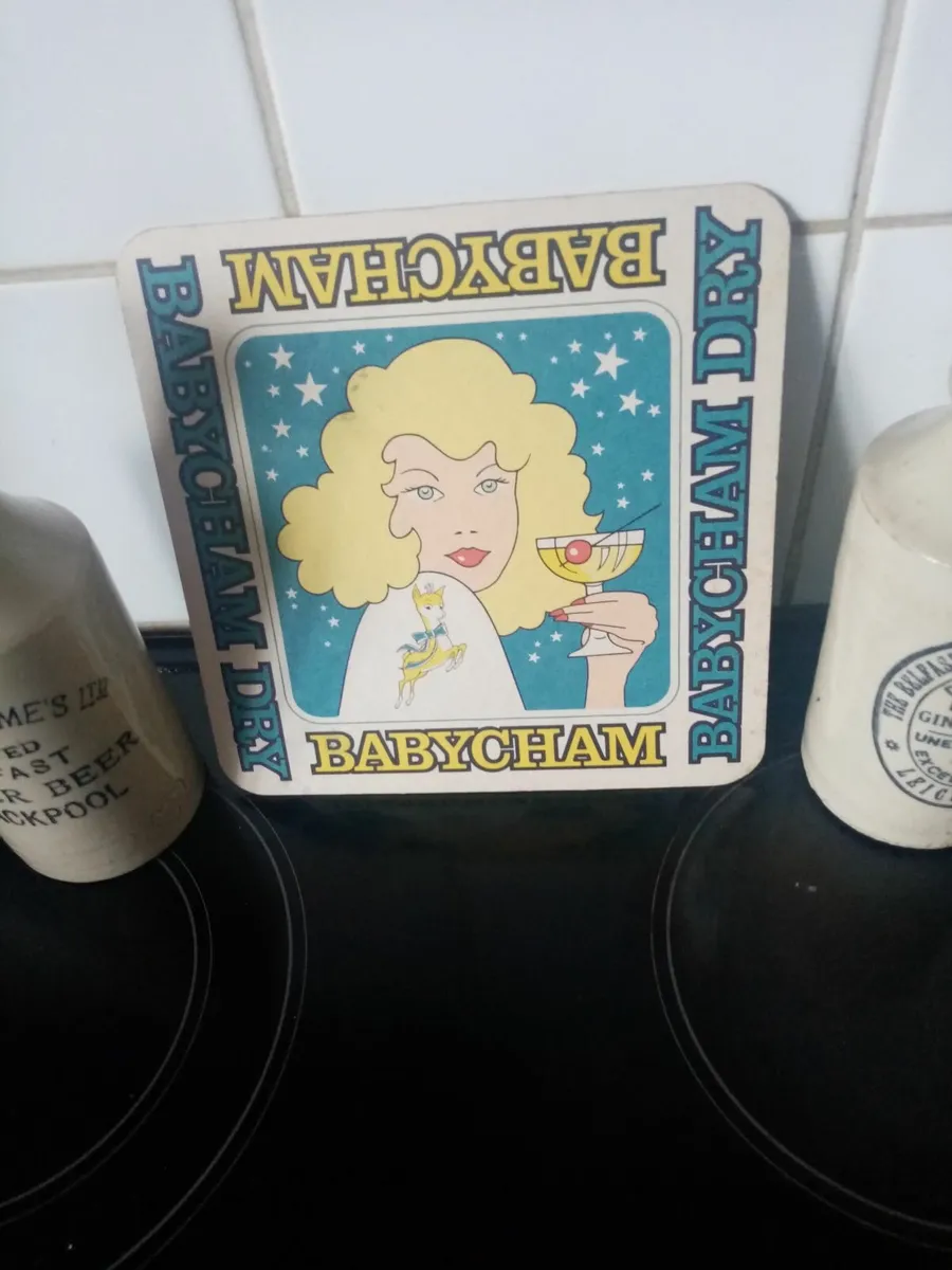 Home Bar Collectables - Image 4