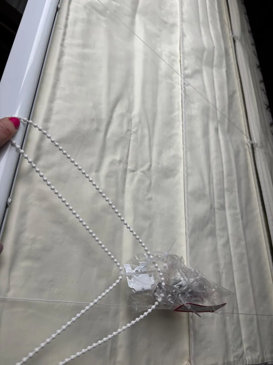 Roman Blind  brand new - Image 4